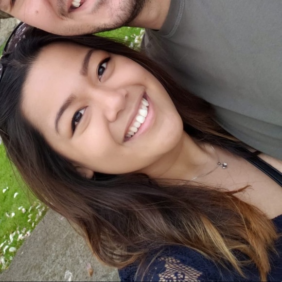 Meet your Posher, Kat - Picture 1 of 1